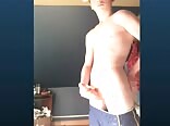 Geradlinige arrogante jungs in heißer porno-action