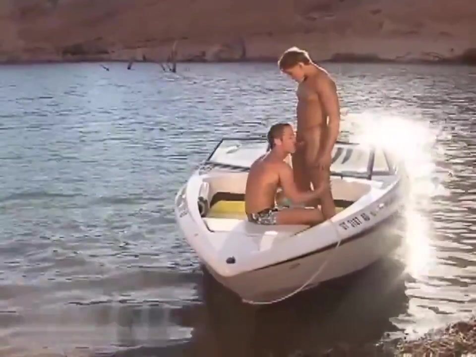 Sucking under sun of apolo