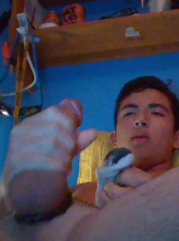 Swimmer boy muscles grip ribbed cock ring