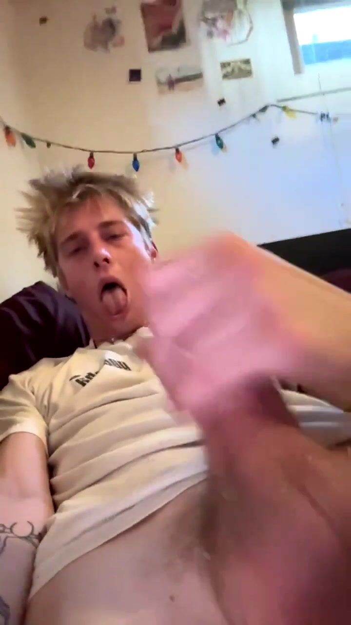 Teens & twinks stroke their hard cocks