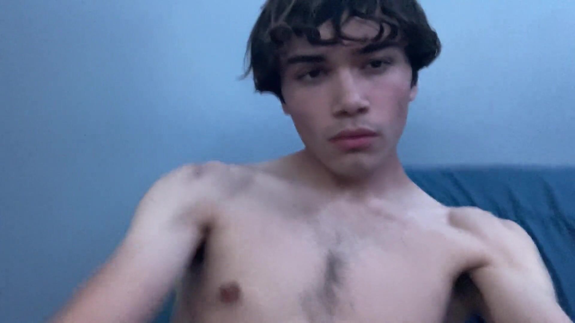 [t75]-[01] - gay teen masturbates - while family is home!