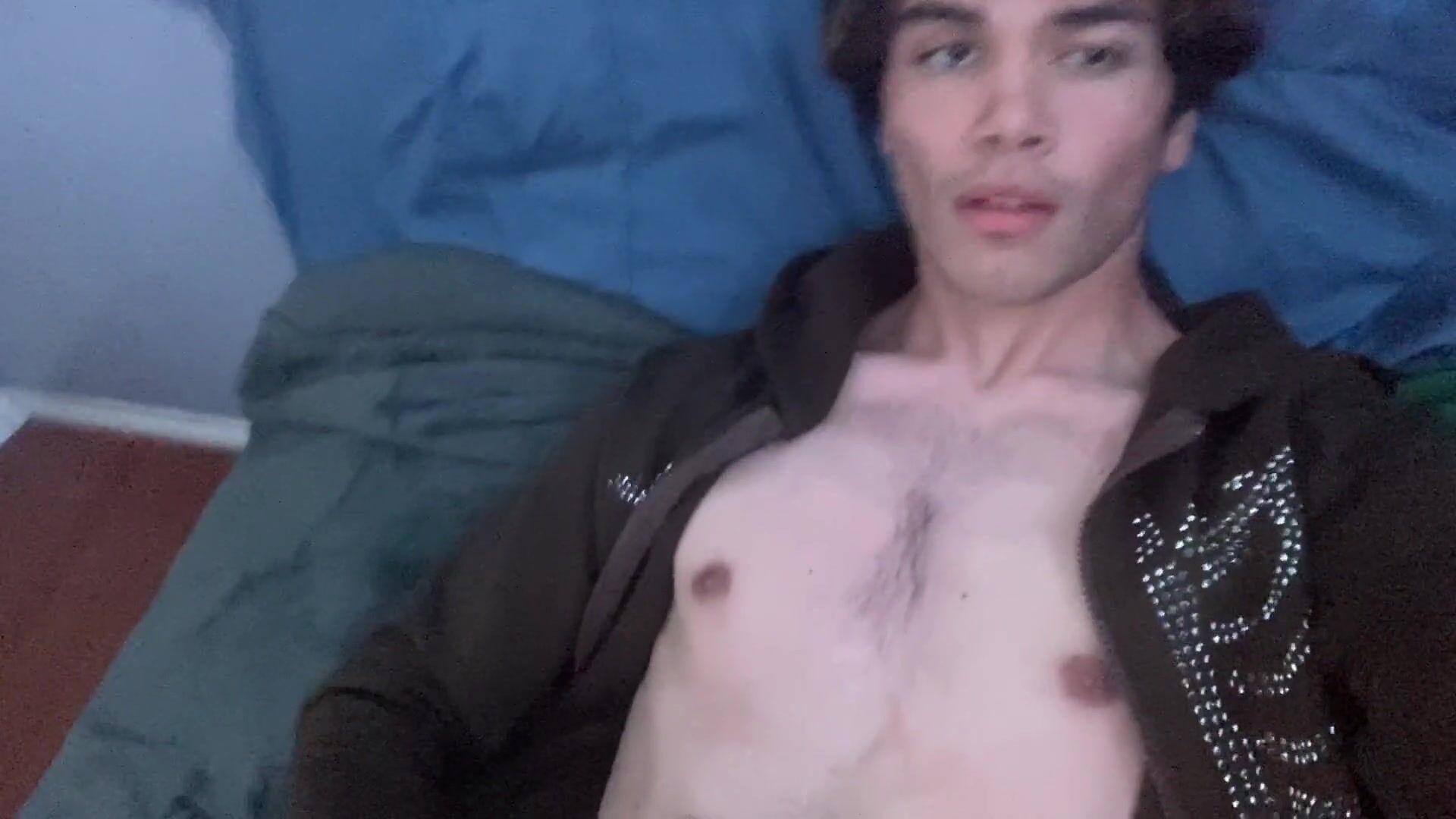 Gay teen twink jerks off watching tv