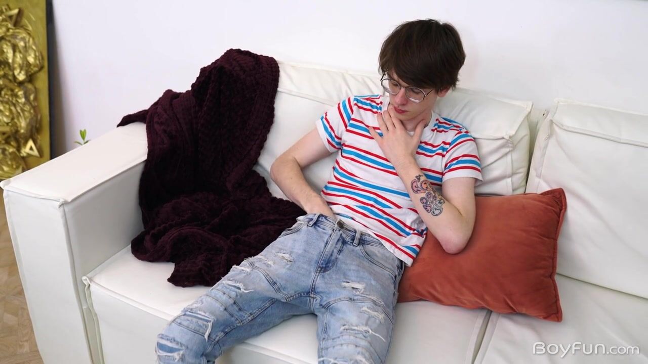 Tattooed twink unloads raw cum session