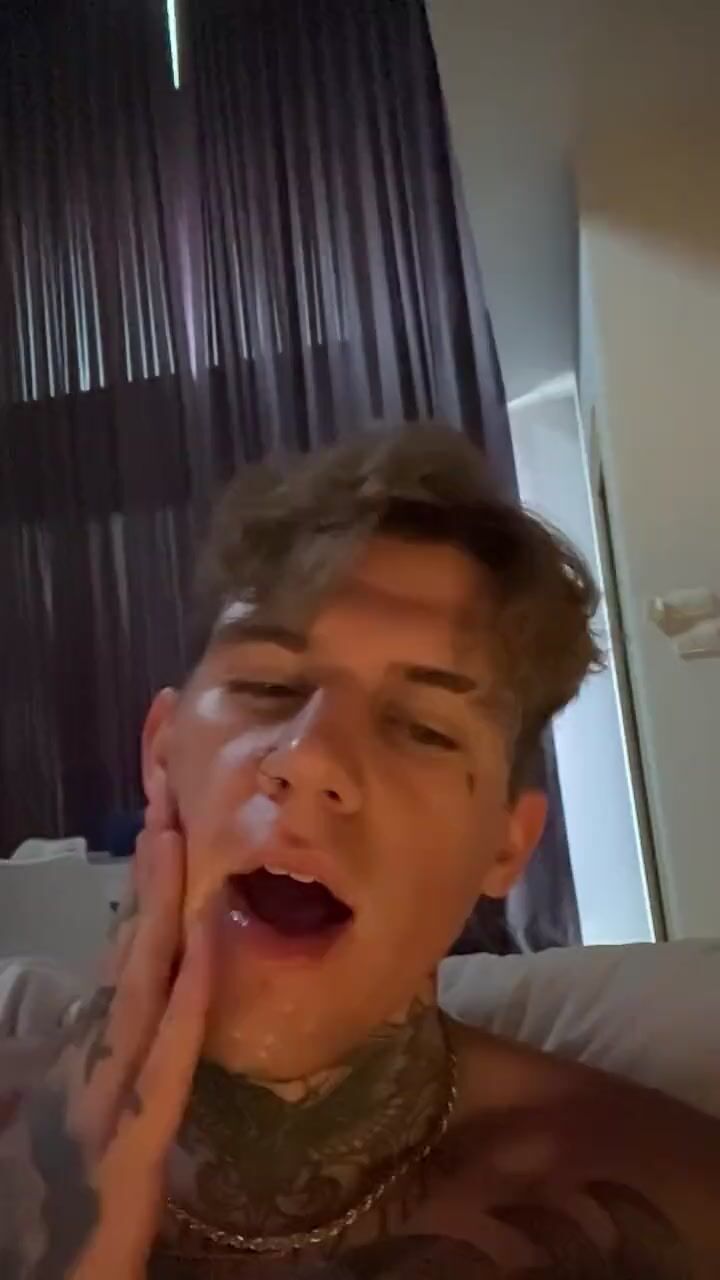Tatted jock uses cum as anal lube