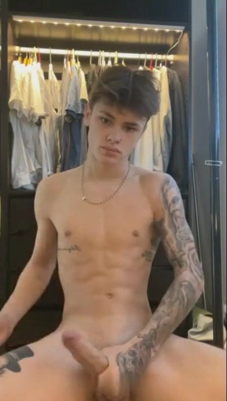 Tattoos and cum cam boys porn