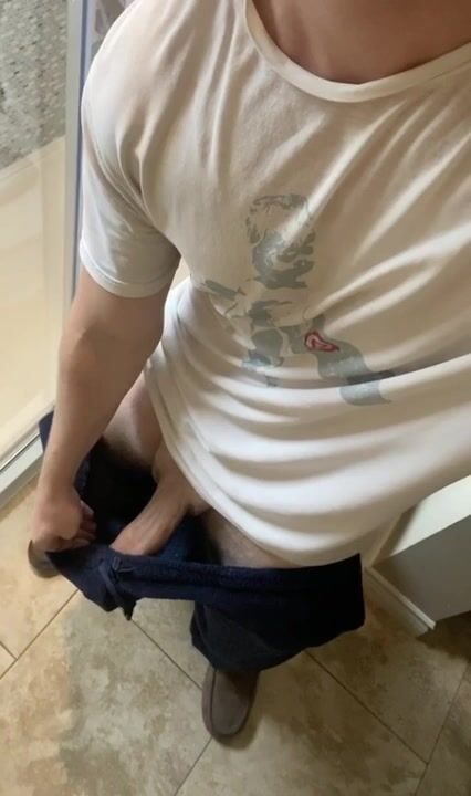 Teen shows off uncut bwc