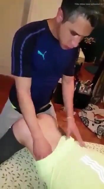 Diversión de pollas a pelo para twinks después de la escuela