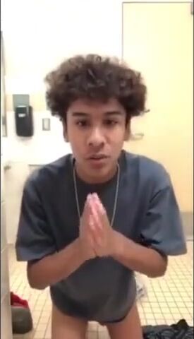 Adolescente mestiço se masturba → adolescente mestiço se masturba f...