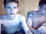 Chico hetero twink en video de sexo gay adolescente