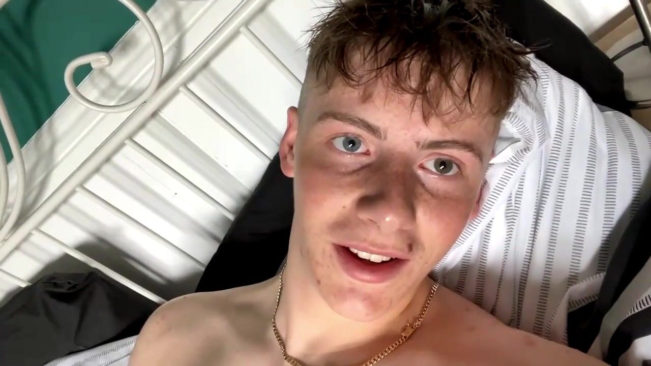 Teen twink chats and cums on his stomach - 10-02-25