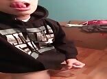Zarter hübscher twink in ungeschützter schwulen-action