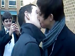 The i wanted without tongue