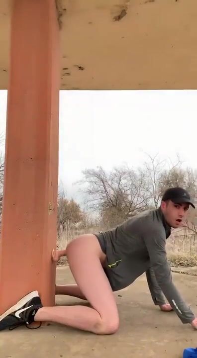 Risk worth taking: twink & daddy bareback cock action