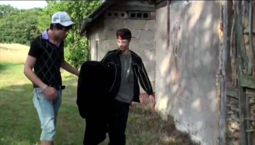 Twinks get raw in the stable