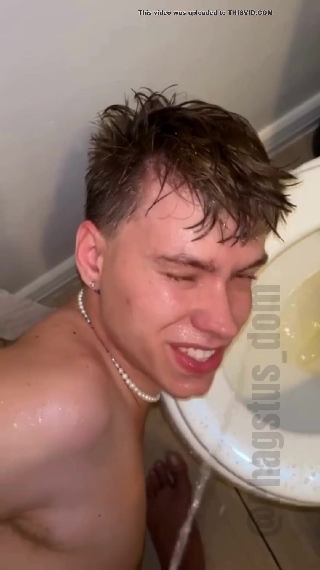 This boy is a piss fag!