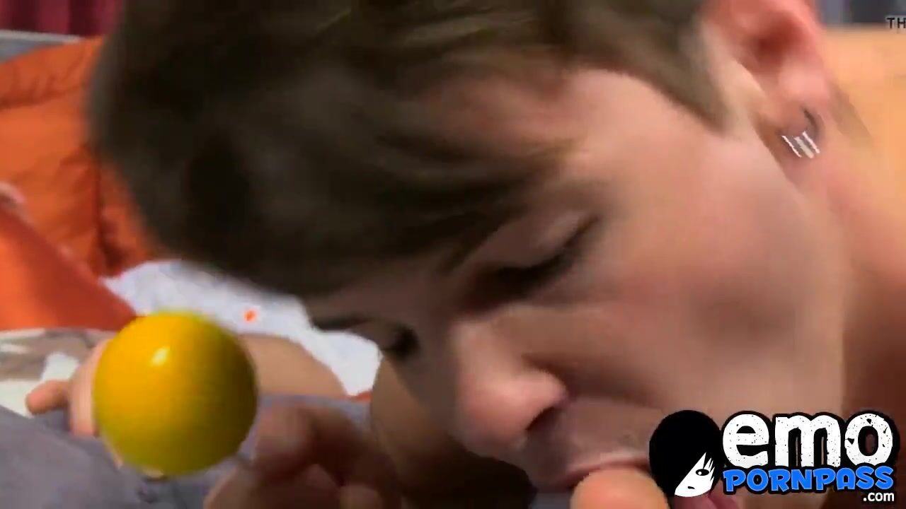 Twink takes hard pounding from timo garrett before cumming on feet