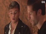 Tom daley chevauche sans capote