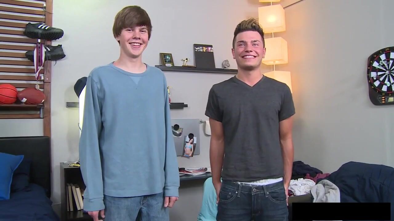 Twink pounds muscle daddy bareback 2