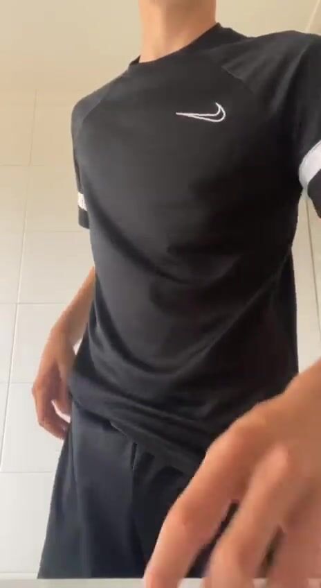 Strip tease cam boys porn