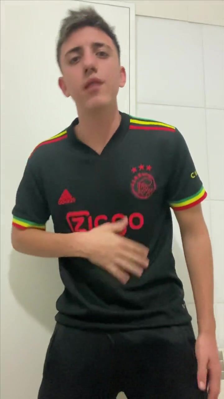 Shower twink boy gets wet 2