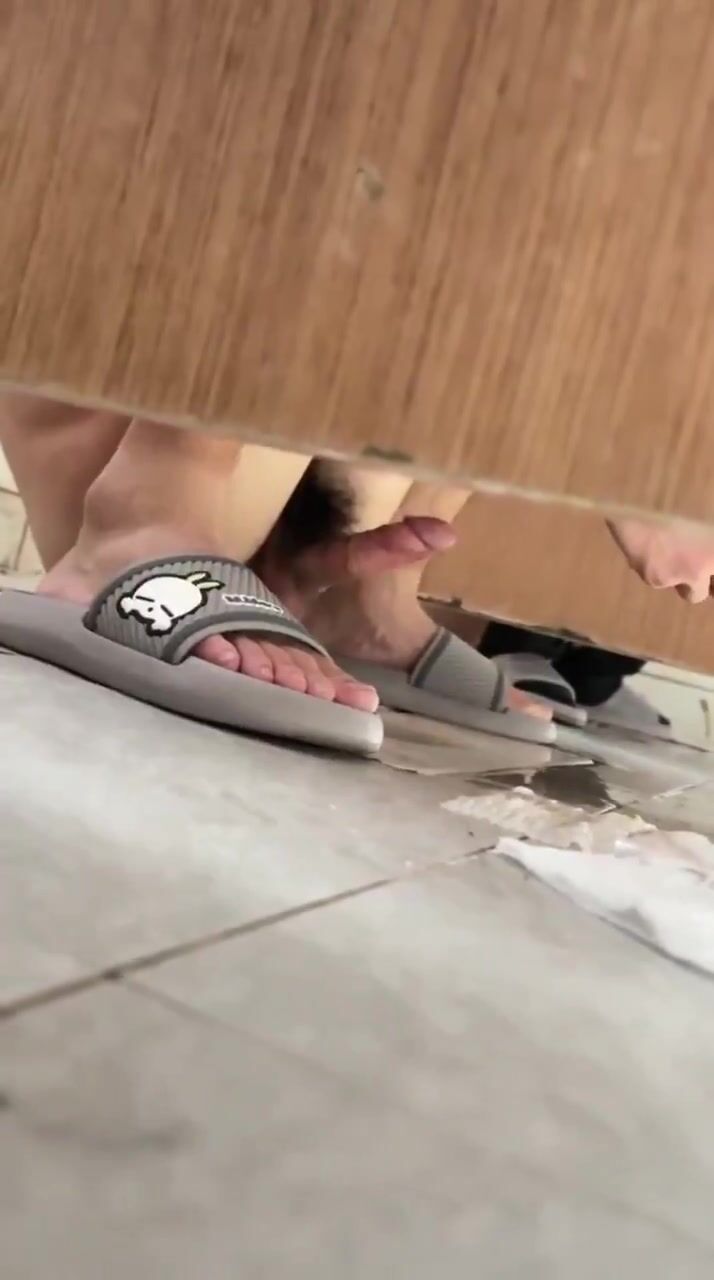 Twink caught in public toilet