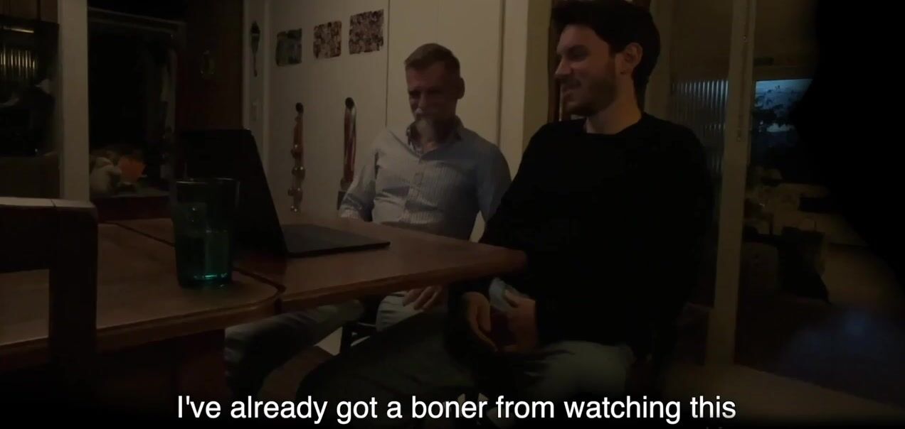 Opa erwischt twink beim pornoschauen