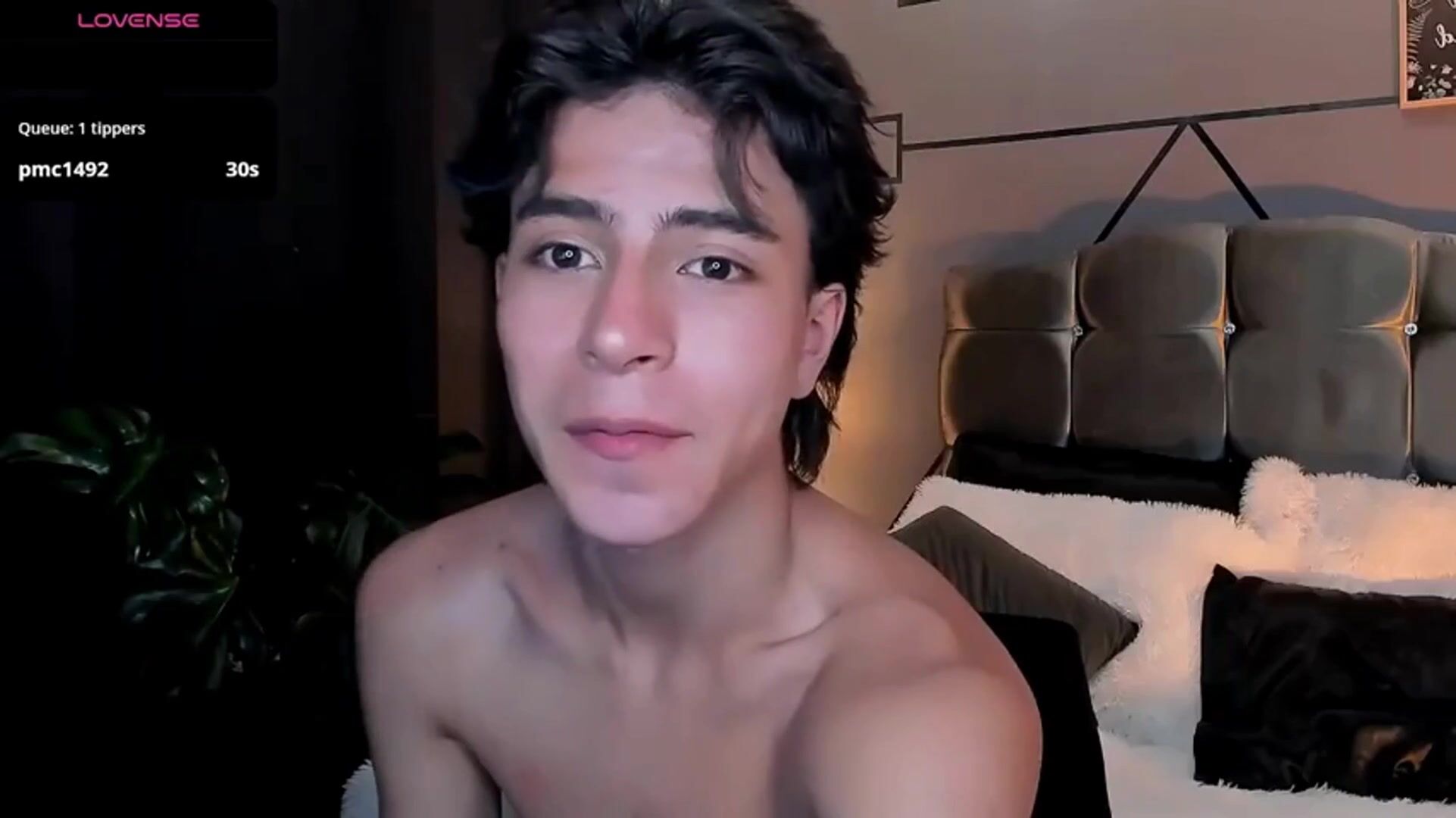 Twink christopher twink porn jerks off live