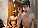 Chicos universitarios ados calientes follando