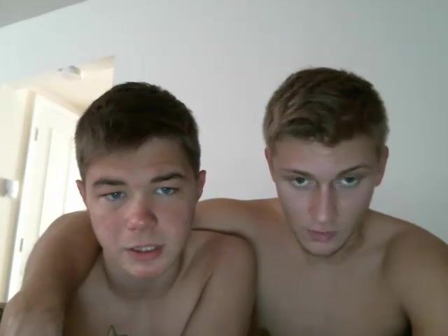 Twink duo chat, bj, rim, & 69 on webcam