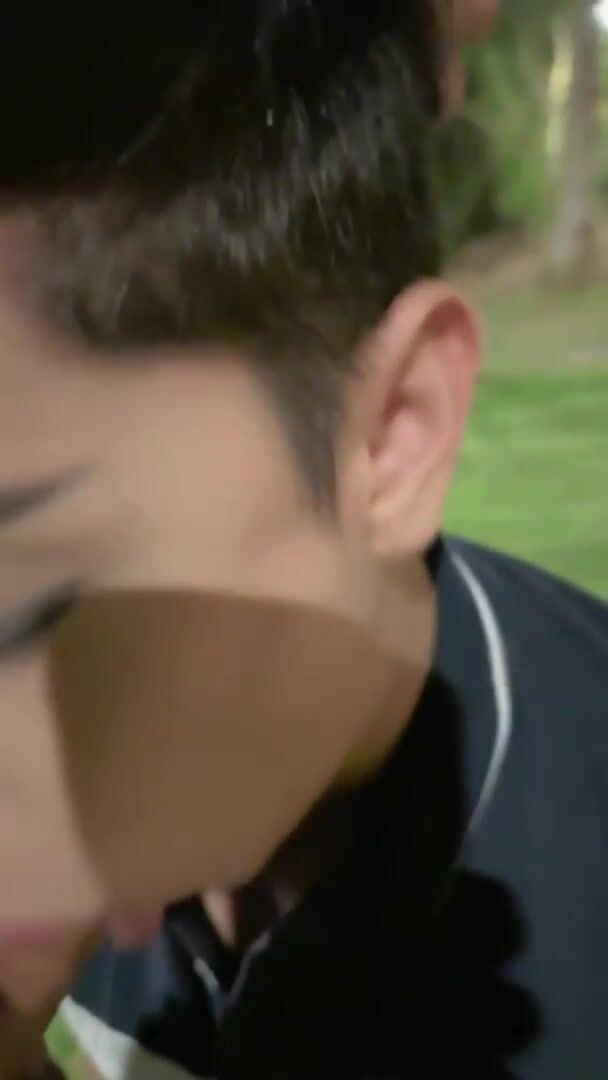 Twink gets teen to suck cock