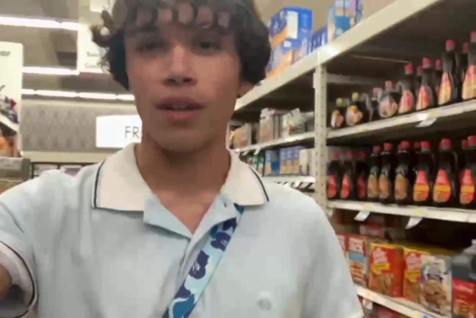 Twink jerks off in grocery store restroom