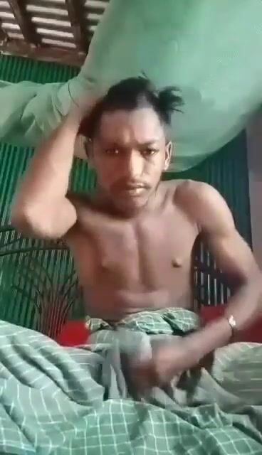 توينك يلتقط سيلفي أثناء ركوب زب حافي