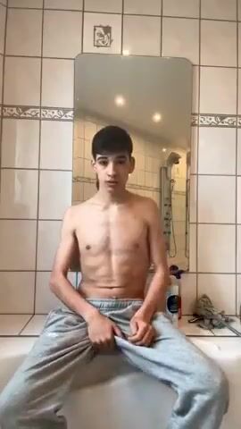 Twink pisses his trackies and himself
