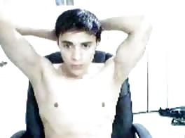 Latin twink boy goes at it again