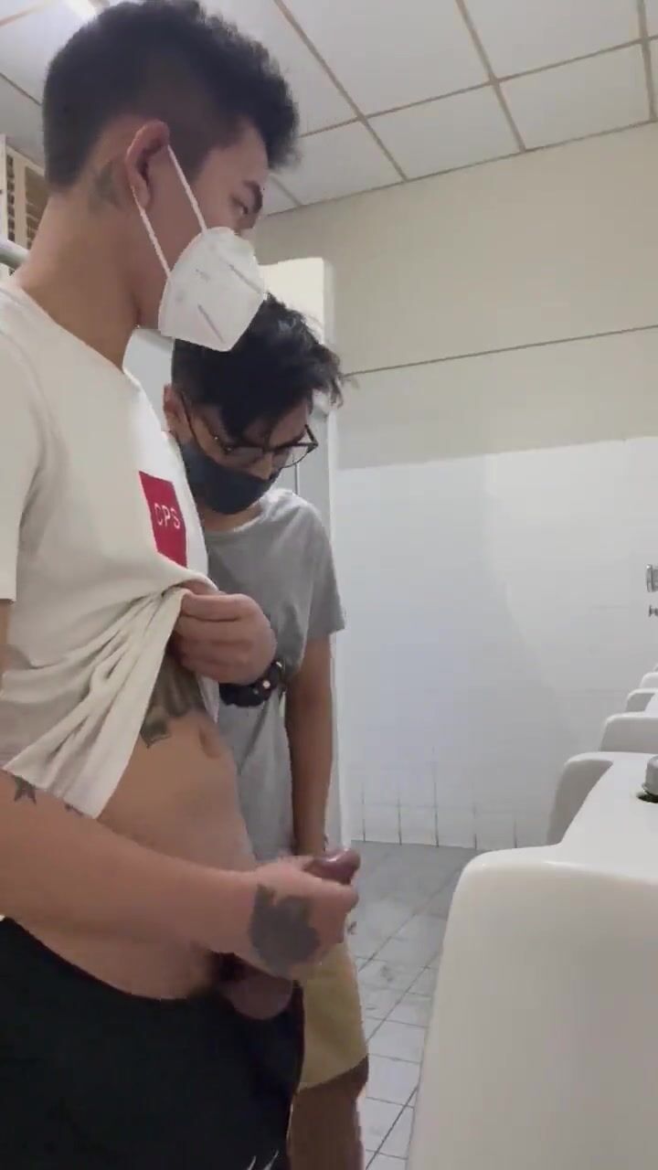 Twinks in the toilet cam boys porn