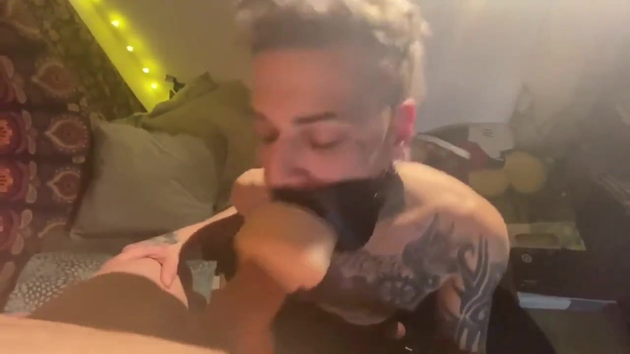 Twinks kinky fuck & fist