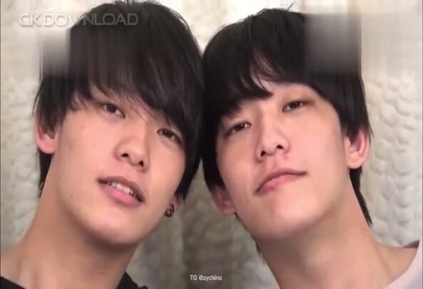 Twins cutie bros having fun