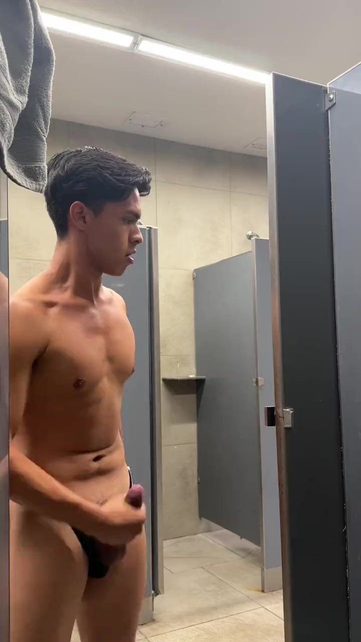 [twit] [340] no se que tiene el gym pero siempre me pone bien...
