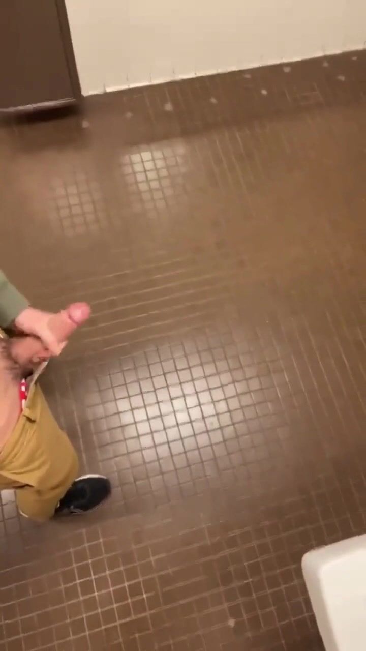 [twit] [587] who would mop up this floor with their tongue