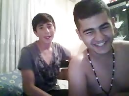 Two young on cam