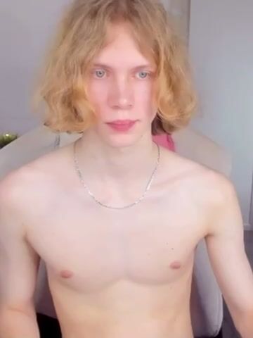 Ukrainian beauty shows his ass on cam for boys porn
