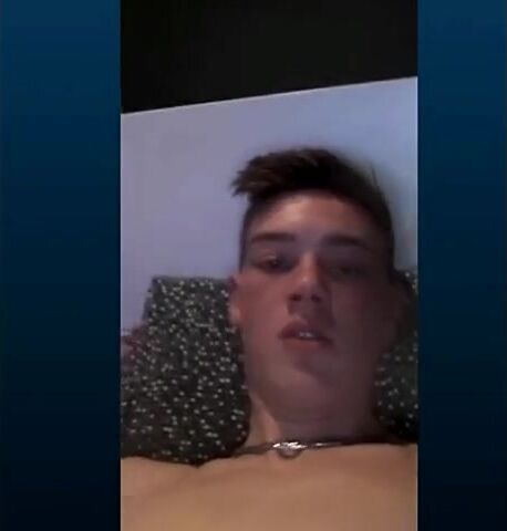 Fit twink with amazing abs jerks off and cums in chat room