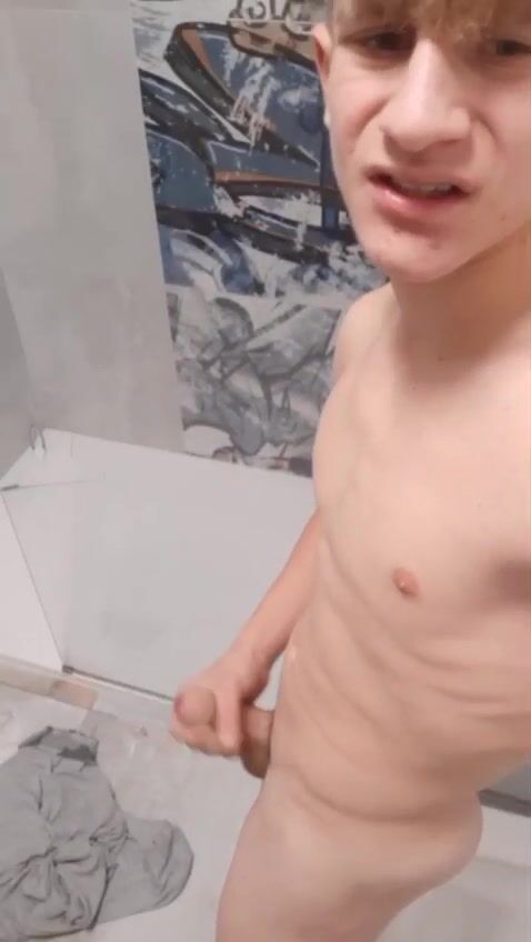 Uncut boy wanking on the toilet (no cum)
