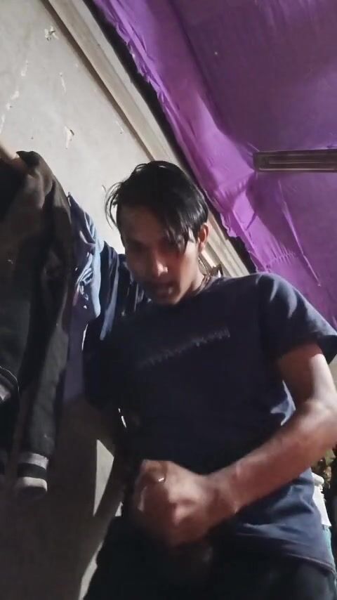 Uncut indian twink makes selfie