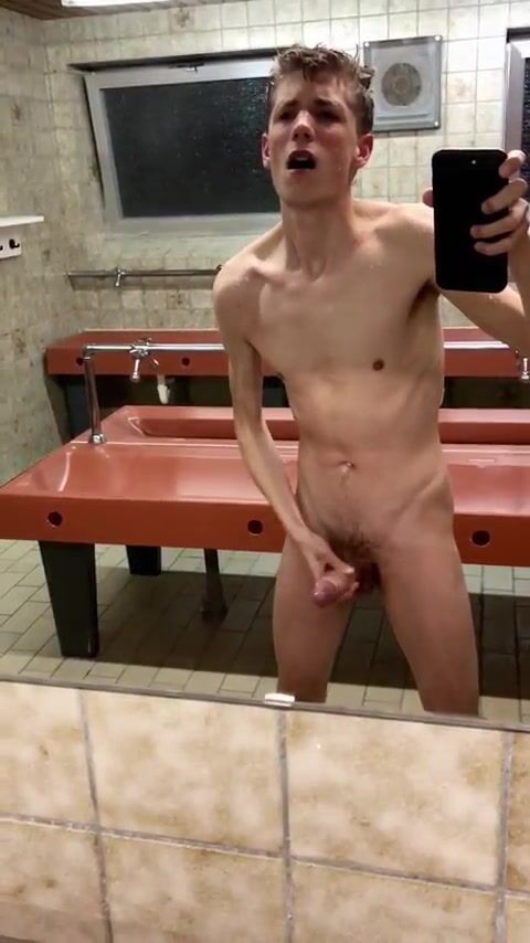 Uncut twink jerks and cums in locker room porn