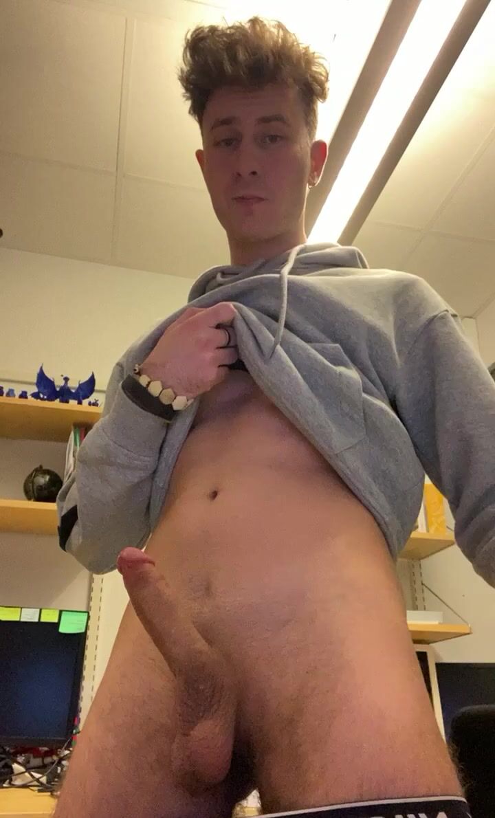 Vhabibullayev bareback twink daddy muscle