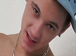 Xavier powell's solo facial on videoboys