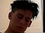 Escena de ducha vintage de chicos porno