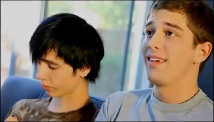 Gay porn videos: wanting it in a certain position