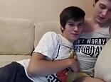 Rapazes felizes fodendo sem camisinha